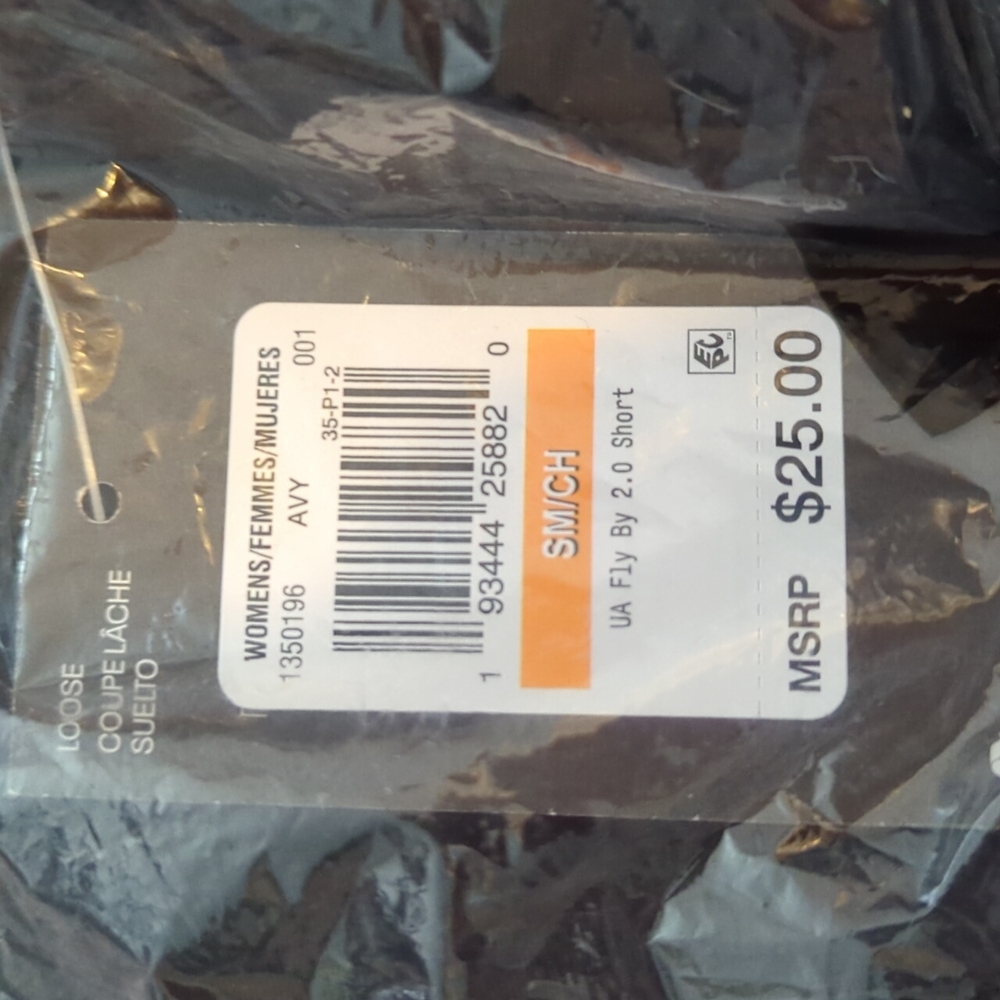 UNDER Armour| Fly By 2.0 Shorts - Small